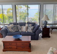 Garden by the Beach - Gateway to the East Coast Close to Airport - Accommodation QLD