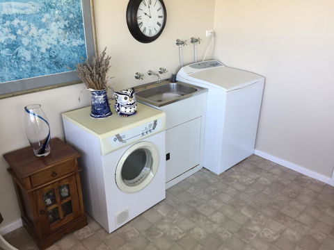 Garden By The Beach - Gateway To The East Coast, Close To Airport - Accommodation QLD 18