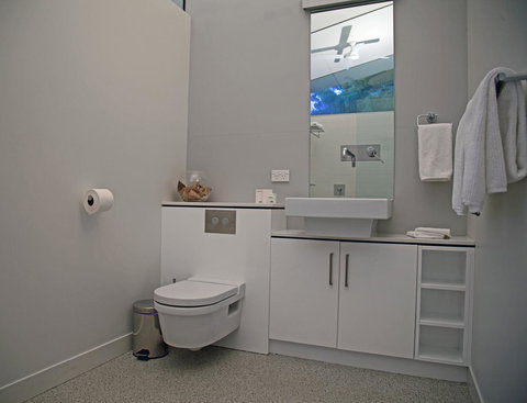 Eaglehawk Pavilions - Accommodation QLD 24