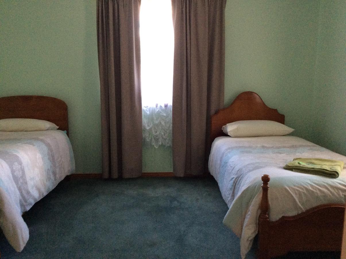 Ross TAS Accommodation QLD