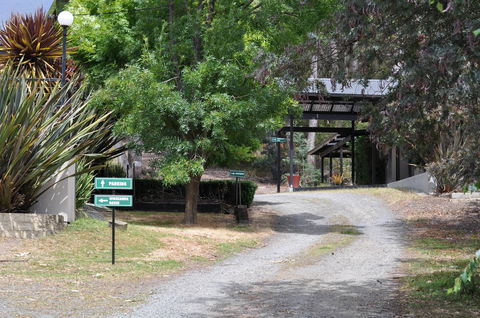 Oyster Cove Chalet - Accommodation QLD 23