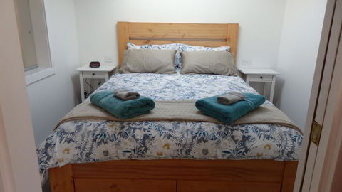 Karoola Cottage Self Contained - Accommodation QLD 8