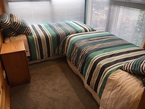 Karoola Cottage Self Contained - Accommodation QLD 9