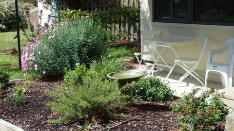 Karoola Cottage Self Contained - Accommodation QLD 2