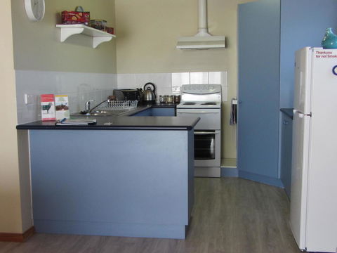 Elm Trees Accommodation @ Ross - Accommodation QLD 19