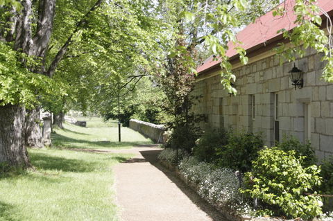 Elm Trees Accommodation @ Ross - Accommodation QLD 30
