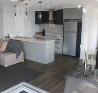 Hilltop Ocean Views  - Accommodation QLD