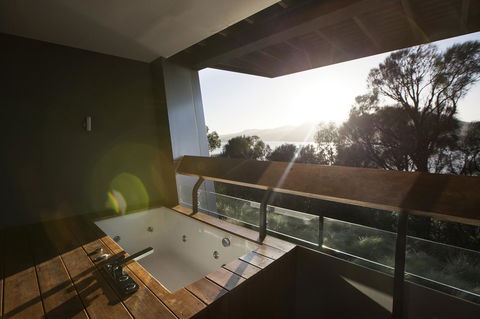 MONA Pavilions - Accommodation QLD 13