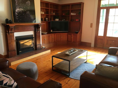 CLAYFIELD HOMESTEAD - Rustic Country Accommodation - Accommodation QLD 4