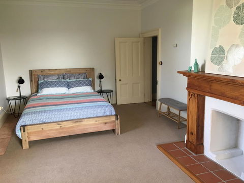 CLAYFIELD HOMESTEAD - Rustic Country Accommodation - Accommodation QLD 12