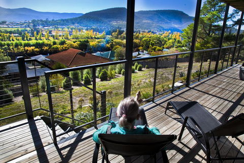 New Norfolk Apartment - Accommodation QLD 3