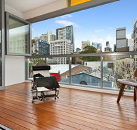 New York on Riley - Split-Level Executive 2BR Darlinghurst Apartment with a New York Feel - Accommodation QLD