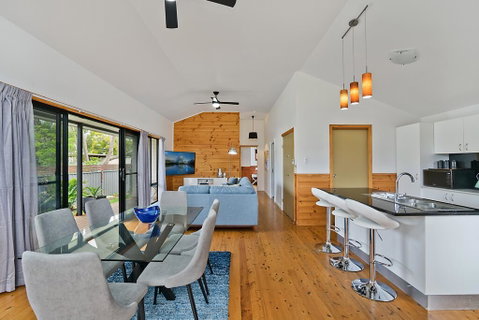 Newcastle Short Stay Apartments - Glebe Road Adamstown - Accommodation QLD 0