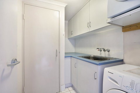 Newcastle Short Stay Apartments - Sandbar Newcastle Beach - Accommodation QLD 1