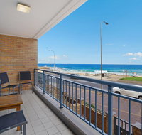 Newcastle Short Stay Apartments - Sandbar Newcastle Beach - Accommodation QLD