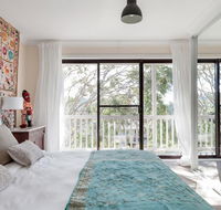 Newport Beach Spacious 2 bedrm apt Casa de Pia