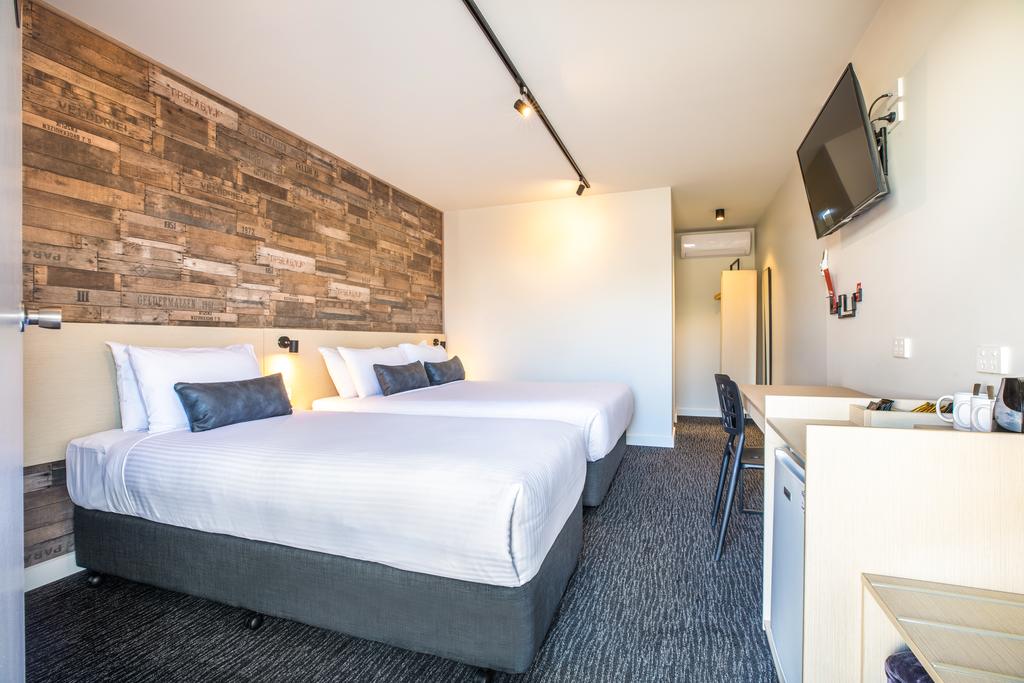  Accommodation QLD
