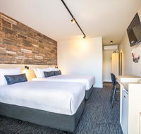 Nightcap at Westside Hotel - Accommodation QLD