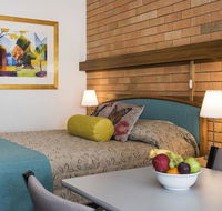 Ningana Motel - Accommodation QLD