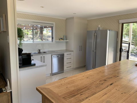 No. 10 Coffin Bay - Accommodation QLD 3