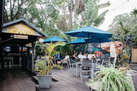 Nomads Noosa Backpackers
