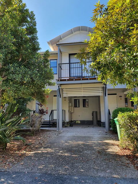 Noosa Lakes Apartments - Accommodation QLD 1