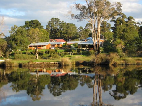 Nornalup Riverside Chalet - Accommodation QLD 1