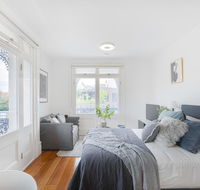 Not your usual studio apartment - Accommodation QLD