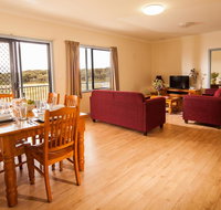 Nutkin Lodge - Accommodation QLD