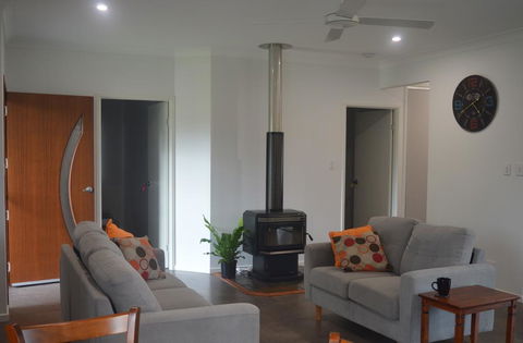 Nyleta Lodge - Accommodation QLD 2