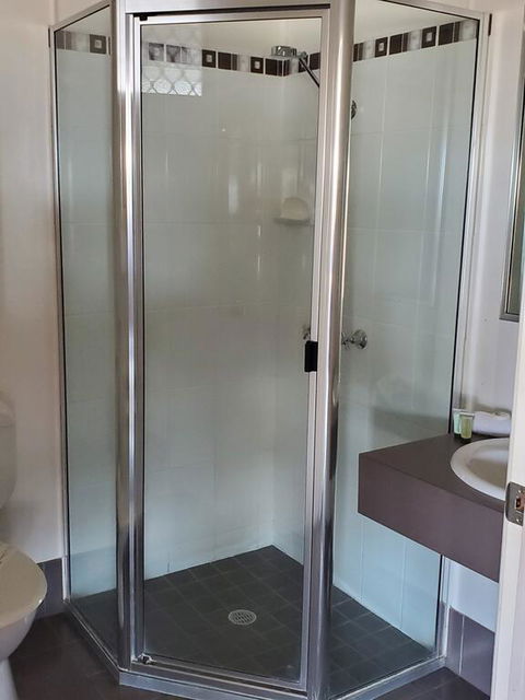 O'Sheas Windsor Hotel - Accommodation QLD 3