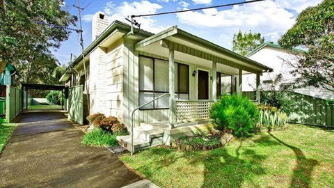 Ocean Beach Cottage - Accommodation QLD 2