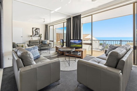 Ocean View Apartment 27 - Accommodation QLD 0