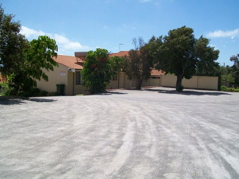 Ocean View Villas - Accommodation QLD 3