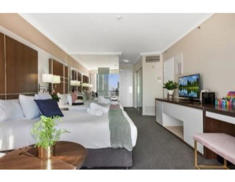 Ocean Vistas And Convenience By The Beach - Accommodation QLD 1