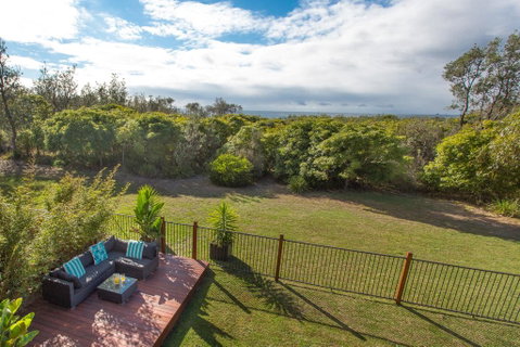 Ocean's 30 - Ultimate Beach Frontage - Accommodation QLD 1