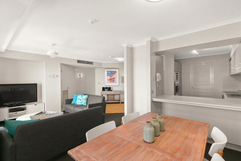 Oceanview 34 At 181 The Esplanade - Accommodation QLD 2