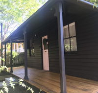 Old Railway Cottage - Accommodation QLD