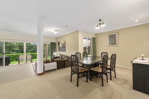 Opal Coast Villa - Accommodation QLD 2