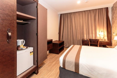 Opal Ridge Motel - Accommodation QLD 0