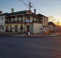Orbost Club Hotel - Accommodation QLD