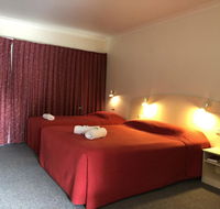Outback Quarters- Motel Hay - Accommodation QLD
