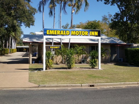 Overflow Emerald Motor Inn - Accommodation QLD 0