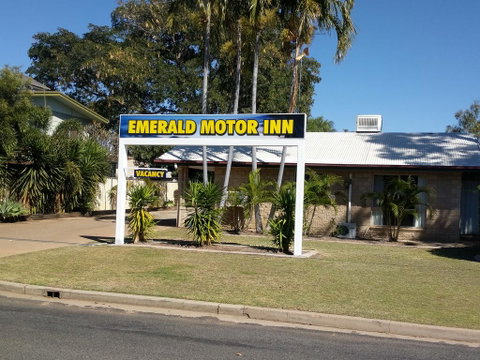 Overflow Emerald Motor Inn - Accommodation QLD 1