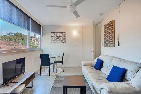 PADDINGTON PAD With PARKING & SMART TV & POOL - Accommodation QLD 3