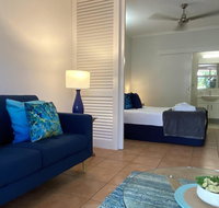 Palm Villas in Port 7 - Accommodation QLD