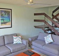 Palm Waters Holiday Villas - Accommodation QLD