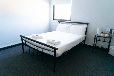 Panania Hotel - Accommodation QLD 1