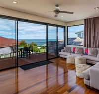 Panoramic views from Private Roof top Deck - Accommodation QLD