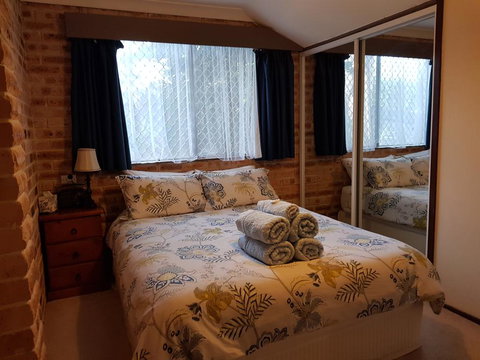 Paradise Apartment - Accommodation QLD 2